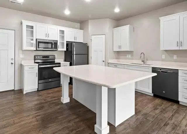 Property at Greyhawk Townhomes - 3310 N 1750 E, Layton, UT, 84040, 2-3 beds, 2.5 baths, [object Object]