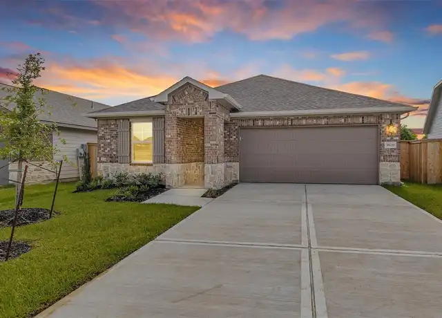 Property at 38710 Yellowstone Dr, Magnolia, TX, 77354, 4 beds, 3 baths, [object Object]