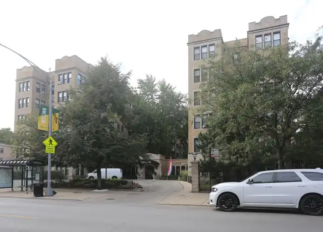Property at 4237 N Sheridan Rd Unit 125, Chicago, IL, 60613, 1 bed, 1 bath, [object Object]