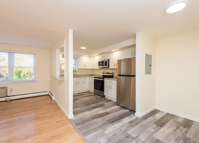 Photo of 750 Whitney Ave, New Haven, CT 06511