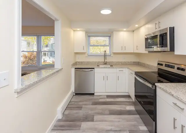 Photo of 750 Whitney Ave, New Haven, CT 06511