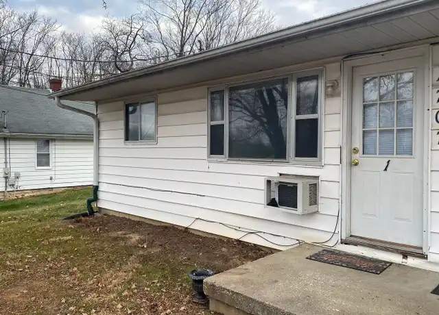 Property at 1707 S Huntington Dr #3, Bloomington, IN, 47401, 2 beds, 1 bath, [object Object]