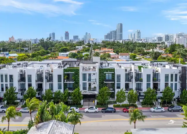 Property at 1030 15th St, Miami Beach, FL, 33139, 2 beds, 1 bath, [object Object]