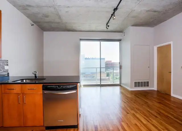 Property at 1620 S Michigan Ave #525, Chicago, IL, 60616, 2 beds, 1 bath, [object Object]