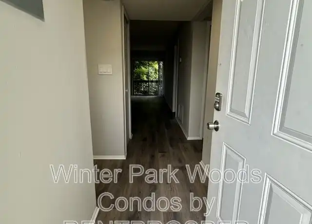 Property at 104 Scottsdale Sq, Winter Park, FL, 32792, 2 beds, 2 baths, [object Object]