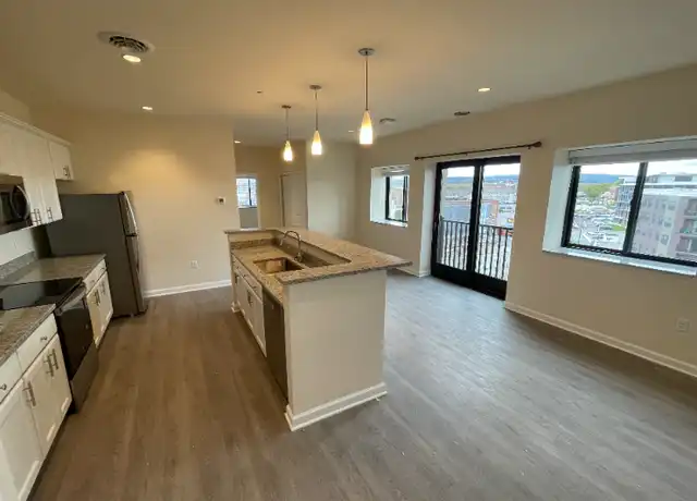 Property at 192 Erie Blvd Unit 505, Schenectady, NY, 12305, 1 bed, 1 bath, [object Object]