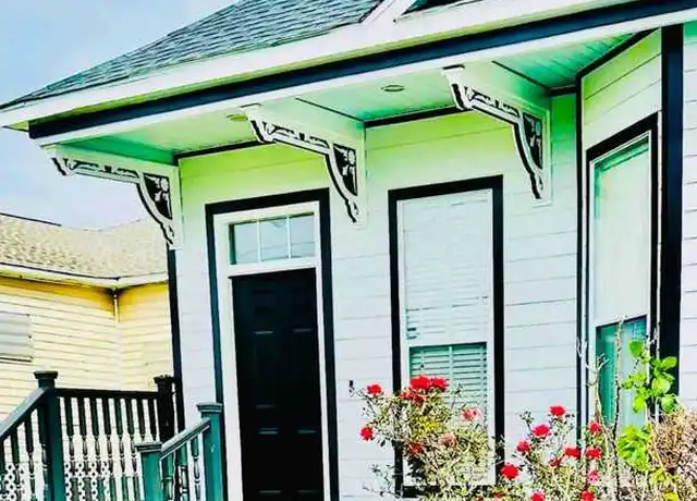 Property at 3014 Amazon St, New Orleans, LA, 70114, 3 beds, 2 baths, [object Object]