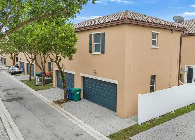 Property at 9341 SW 171st Ave, Miami, FL, 33196, 1 bed, 1 bath, [object Object]