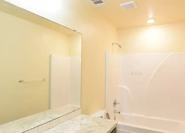Property at 917 Rebecca Ln Unit B, Harker Heights, TX, 76548, 3 beds, 2 baths, [object Object]
