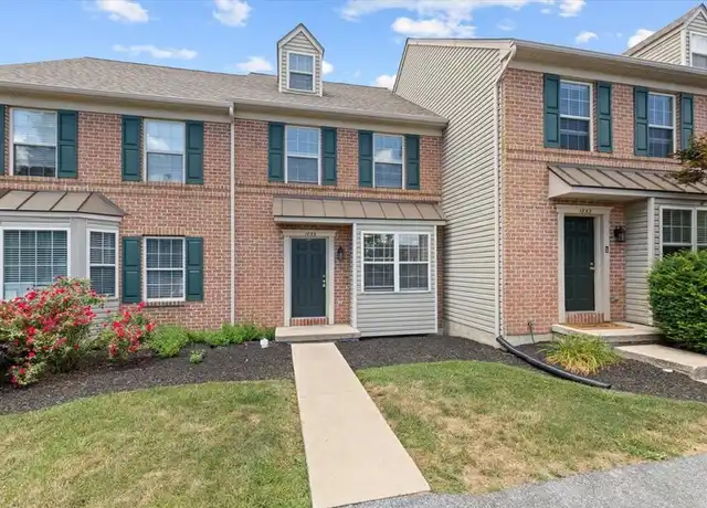 Property at 11 Covington Ct, Mount Joy, PA, 17552, 3 beds, 1.5 baths, [object Object]