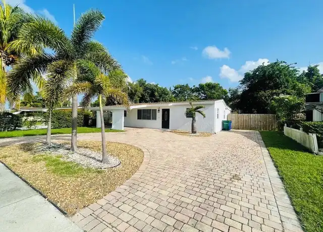 Property at 5537 SW 6th St, Margate, FL, 33068, 4 beds, 3 baths, [object Object]