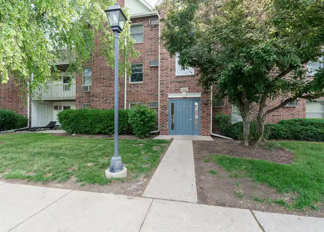 Property at 1332 Cunat Ct Unit 2A, Lake in the Hills, IL, 60156, 2 beds, 2 baths, [object Object]