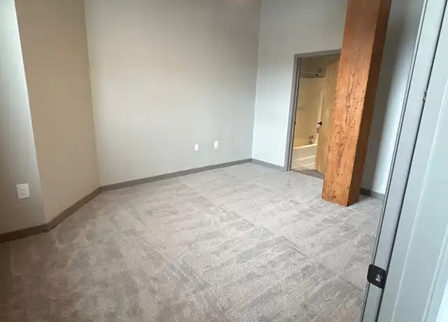 Property at 1601 Walnut St Unit 201, Kansas City, MO, 64108, 1 bed, 1 bath, [object Object]