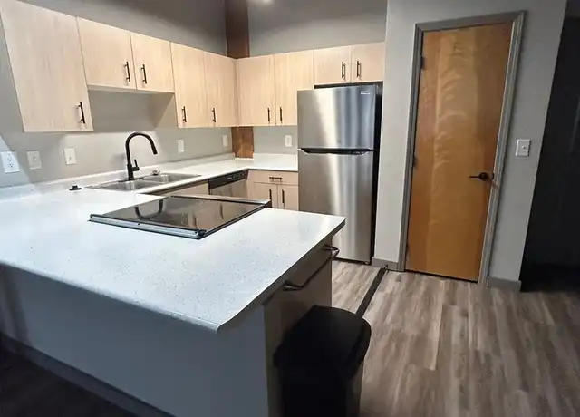 Property at 1601 Walnut St Unit 201, Kansas City, MO, 64108, 1 bed, 1 bath, [object Object]