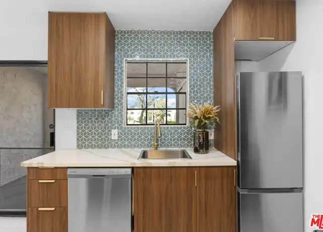 Property at 5300 E Waverly Dr Unit B6, Palm Springs, CA, 92264, 2 beds, 2 baths, [object Object]