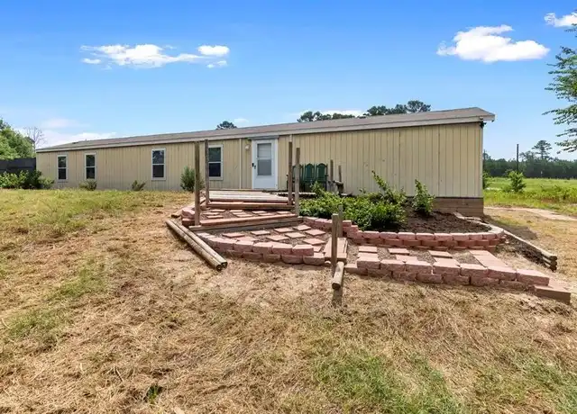 Property at 124 Alum Creek Dr, Paige, TX, 78659, 3 beds, 2 baths, [object Object]