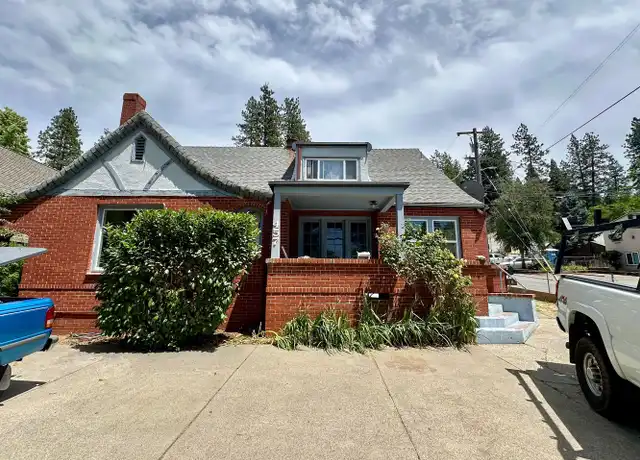 Property at 457 S Auburn St Unit A, Grass Valley, CA, 95945, 3 beds, 1 bath, [object Object]