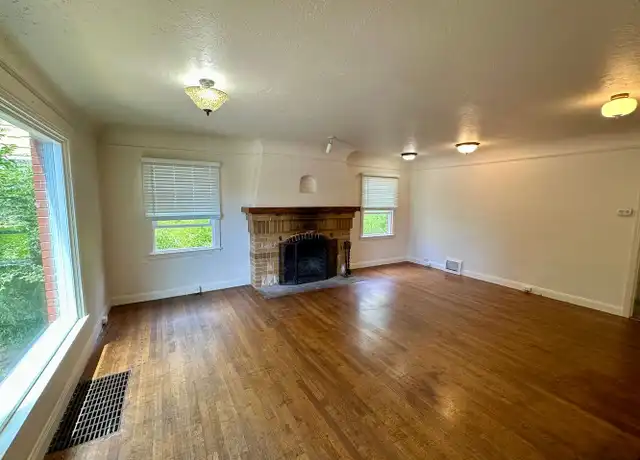 Property at 457 S Auburn St Unit A, Grass Valley, CA, 95945, 3 beds, 1 bath, [object Object]