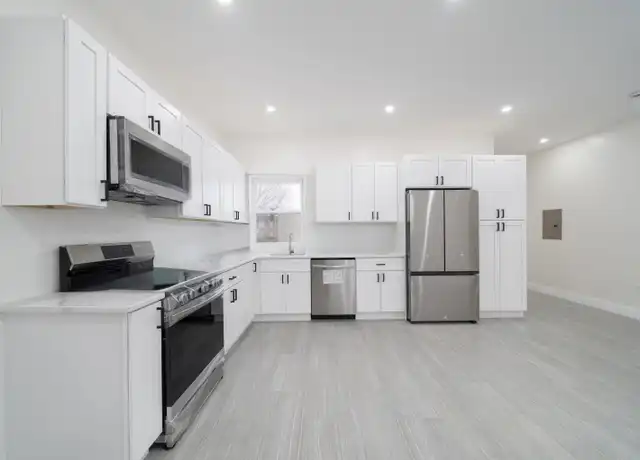 Property at 300 Summit Ave Unit 2, Jersey City, NJ, 07306, 3 beds, 2 baths, [object Object]