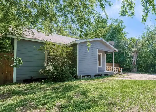 Property at 4810 Carmen St, Houston, TX, 77033, 4 beds, 2 baths, [object Object]