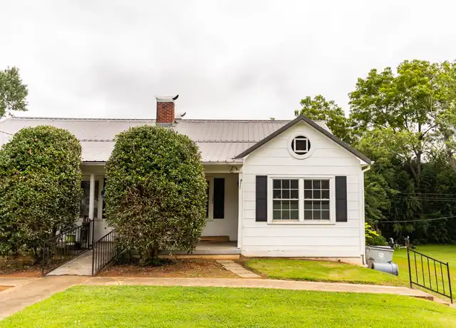 Property at 406 Edisto St NE Unit A, Lenoir, NC, 28645, 3 beds, 1.5 baths, [object Object]