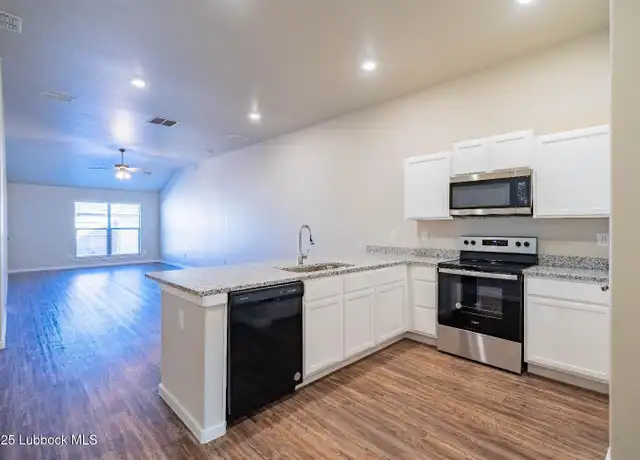 Property at 2119 North Avenue K Unit K, Lubbock, TX, 79403, 3 beds, 2 baths, [object Object]