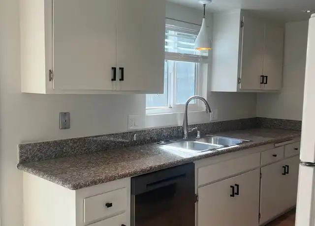 Property at 2168 Via Sonora, Oceanside, CA, 92054, 2 beds, 1.5 baths, [object Object]