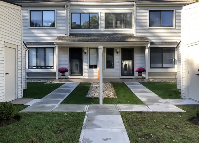Property at 48 Farmington Chase Cres #48, Farmington, CT, 06032, 2 beds, 2.5 baths, [object Object]
