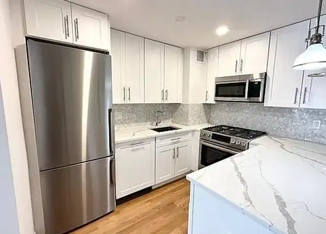 Property at 305 E 86th St Unit 9DEW, New York, NY, 10028, 2 beds, 2 baths, [object Object]