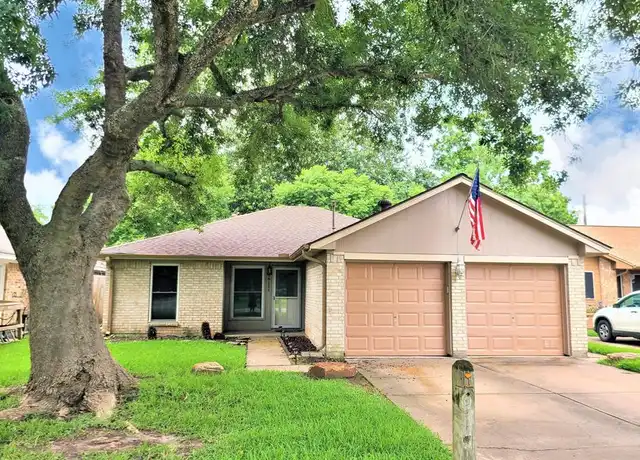 Property at 4811 Caroline St, Seabrook, TX, 77586, 3 beds, 2 baths, [object Object]