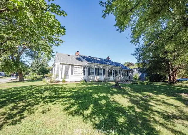 Property at 6302 Washington Blvd, Indianapolis, IN, 46220, 2 beds, 1 bath, [object Object]