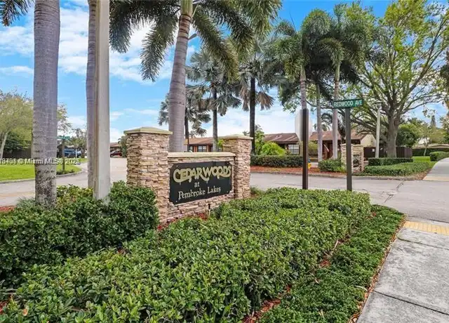 Property at 2310 Plum Ct, Pembroke Pines, FL, 33026, 3 beds, 2 baths, [object Object]