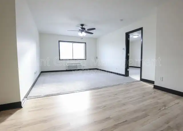 Property at 7122 Jones Cir Unit 2, Omaha, NE, 68106, 1 bed, 1 bath, [object Object]
