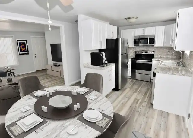 Property at 705 Belmont Ave Unit 2, Sparta, WI, 54656, 3 beds, 1 bath, [object Object]