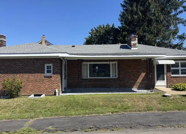 Property at 331 W Monroe St, McAdoo, PA, 18237, 3 beds, 2 baths, [object Object]