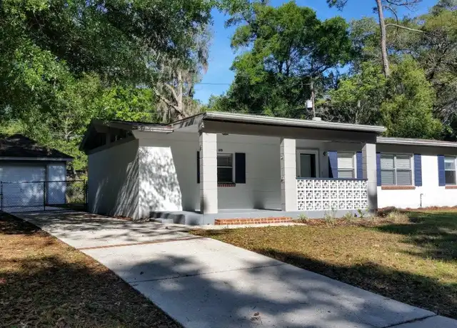 Property at 610 NW 36th Ter, Gainesville, FL, 32607, 4 beds, 2.5 baths, [object Object]
