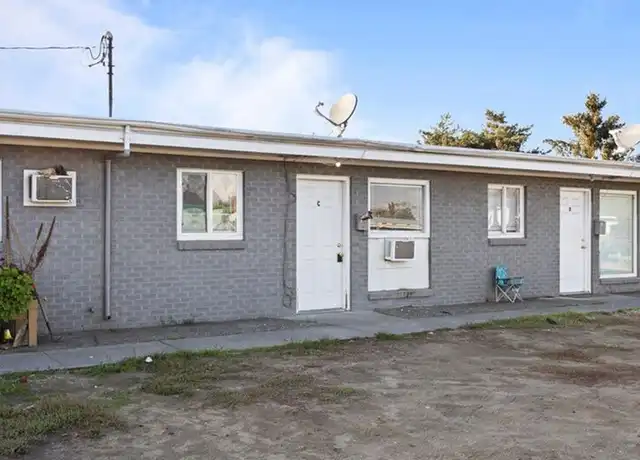Property at 928 W Ruby St Unit B, Pasco, WA, 99301, 1 bed, 1 bath, [object Object]