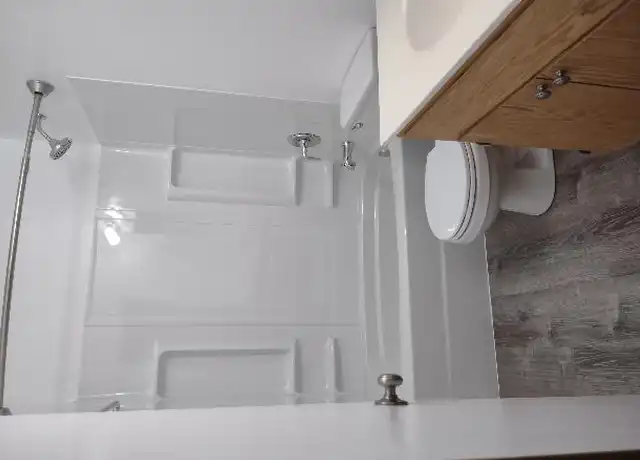 Property at 25 Howland Rd, Asheville, NC, 28804, 1 bed, 1 bath, [object Object]