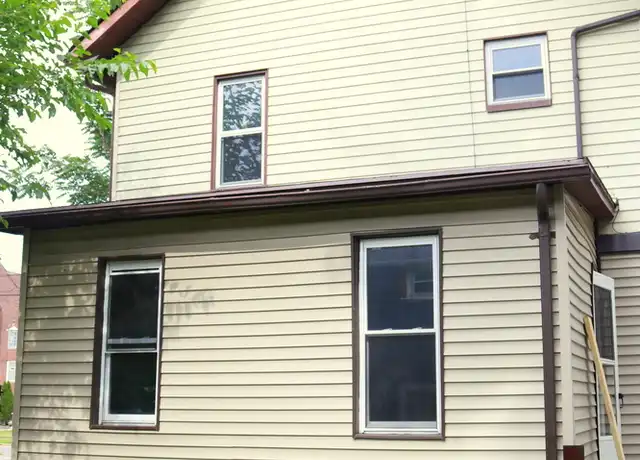 Property at 796 Brown St, Akron, OH, 44311, 4 beds, 2 baths, [object Object]