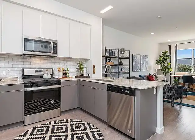 Property at Airo at South Bay - 12530 S Crenshaw Blvd, Hawthorne, CA, 90250, 1 bed, 1 bath, [object Object]