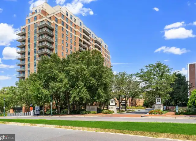 Property at 11700 Old Georgetown Rd #1302, Rockville, MD, 20852, 1 bed, 1 bath, [object Object]