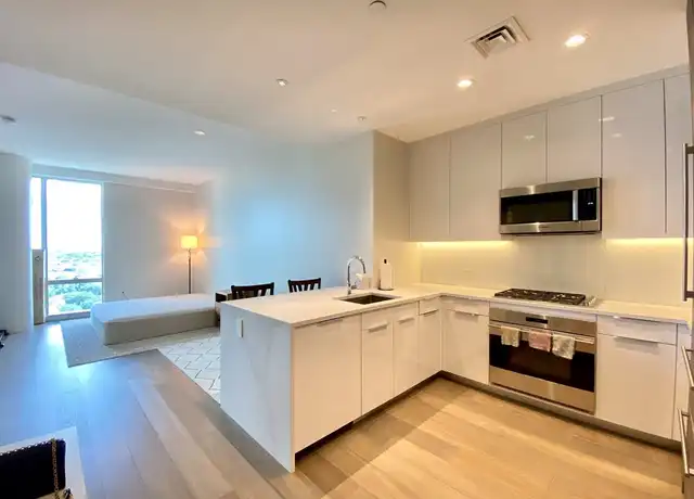 Property at 188 Brookline Ave Unit 20D, Boston, MA, 02215, 1 bed, 1 bath, [object Object]