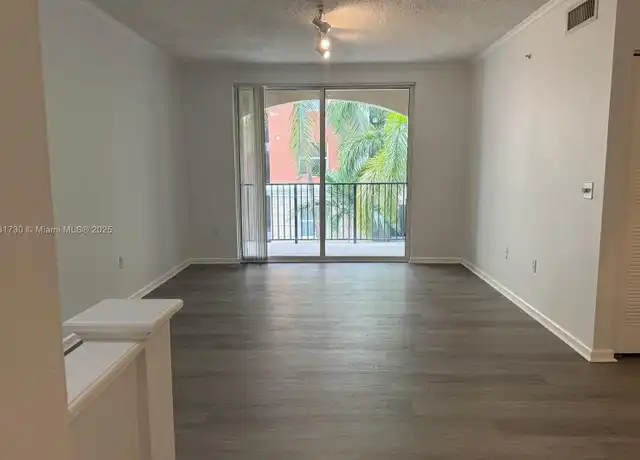 Property at 17100 N Bay Rd #1309, Sunny Isles Beach, FL, 33160, 1 bed, 1 bath, [object Object]