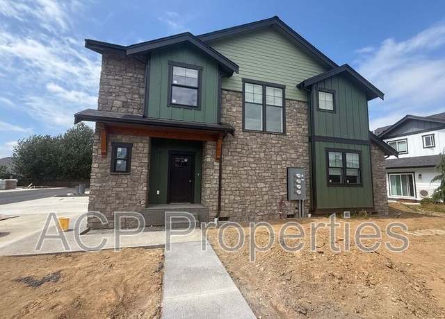Photo of 2205 DeJong Dr Unit 1-4, Lynden, WA 98264