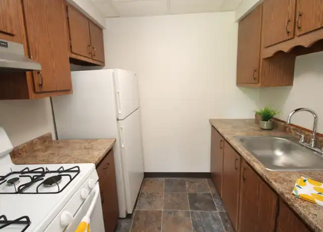 Property at 5398 Main St Unit 7, Bethel Park, PA, 15102, 1 bed, 1 bath, [object Object]