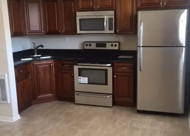 Property at 1362 W Ocean View Ave Unit 205, Norfolk, VA, 23503, 1 bed, 1 bath, [object Object]