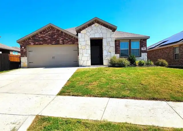 Property at 108 Wilson Way, Denton, TX, 76207, 4 beds, 2 baths, [object Object]