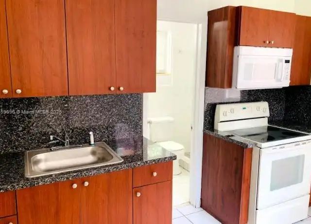 Property at 774 NE 86th St #2, Miami, FL, 33138, 1 bed, 1 bath, [object Object]