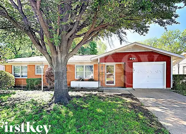 Property at 205 SW Moody St, Burleson, TX, 76028, 3 beds, 1.5 baths, [object Object]