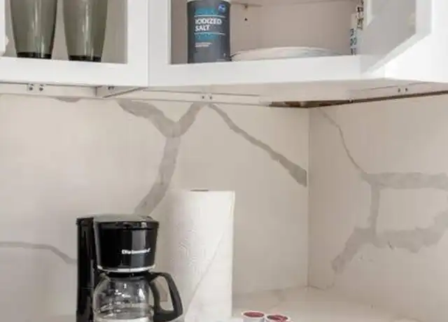 Property at 1165 W 38th St Unit 1B, Los Angeles, CA, 90037, 1 bed, 1 bath, [object Object]